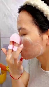 Bàn chải rửa mặt silicon miếng rửa mặt silicon siêu hot tẩy tế bào da chết an toàn tiện lợi