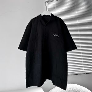 Áo sơ mi nam nữ form rộng thêu chữ SIMPLE THINGS vải nhung gân tăm màu xanh rêu và đen form rộng khoác ngoài