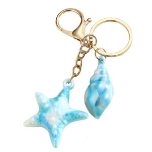 Handcrafted Natural Shell Keychain Conch Starfish Star Pendant Keyring Bag Decoration for Ocean Lovers and Travelers