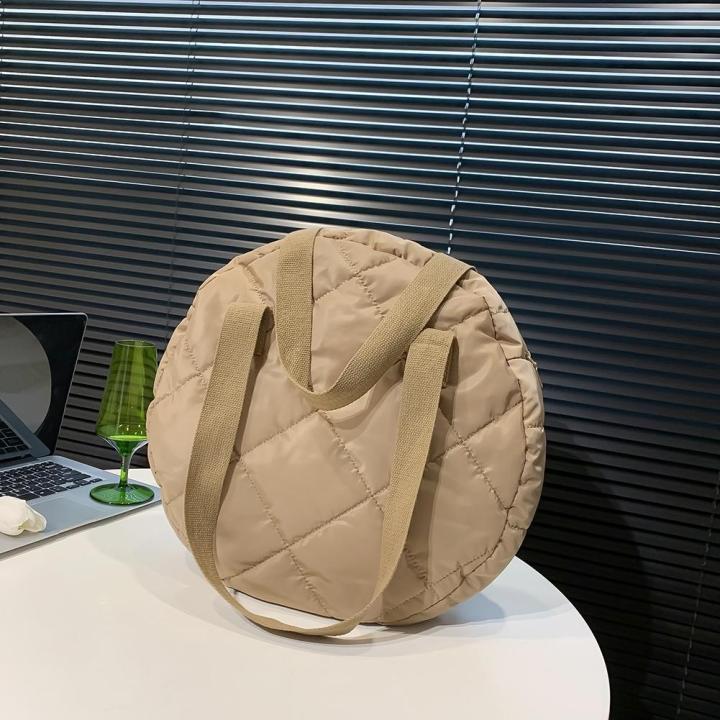 Tas%20Selempang%20Puffy%20Bubble%20Textured%20Shoulder%20Bag%20Wanita%20C8739%20-%20Image%205