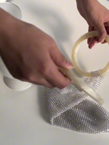 Stylish Resin Handle Wine Pouch Mesh and Embedded Rhinestones Bottle Holder Versatile Insulation Cup Bag for Daily Use