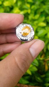 BATU CINCIN NATURAL YELLOW SAFIER ORIGINAL STONE GOOD QUALITY