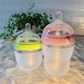 Bình sữa cho bé thương hiệu ComoTomo, Chất liệu Silicon mềm mại cao cấp, không BPA an toàn cho bé, dung tích 150ml 250ml. 