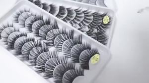 Natural False Eyelashes 10 Pairs Lightweight Skin-Friendly Long-Lasting Handmade High-Quality