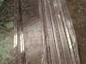(1Ikat 20pcs / 10pasang) ENGSEL PIANO TYPE 210 STAINLESS GALTINO Panjang 1.8m Tebal 0.36mm