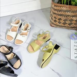 [Free Shipping] Fashionable sandals simple and stylish non-slip and wear-resistant womens shoes summer casual chunky heel thick-soled shoes for mothers square-toed shoes