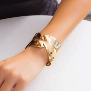 European and American cross-border adjustable metal open bracelet niche style minimalist and sophisticated simple and high-end womens jewelry