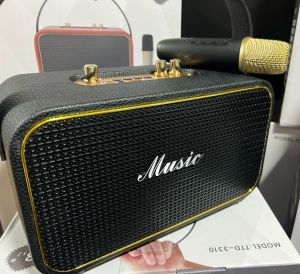 Speaker (BIG SIZE) with karaoke retro design wireless speaker 1 wireless mic Super base With FM radio USB & TF Card slots