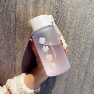 Cartoon Little Daisy Plastic Water Cup Creative Cute Portable 500ML Frosted Tea Cup