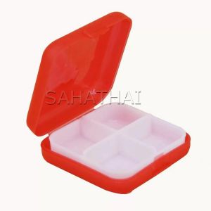กล่องยา มินิ กล่องสีสันลูกกวาด หลายช่อง กล่องยาแบบพกพา Cross-packing pill box