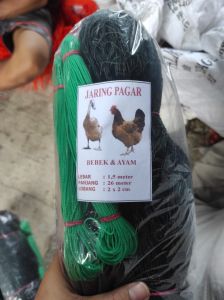 jaring paga 15x26 meter lubang 2x2 cm untuk pagar ayam pagar bebek pagar tanaman dll bonus tali untuk ris nya