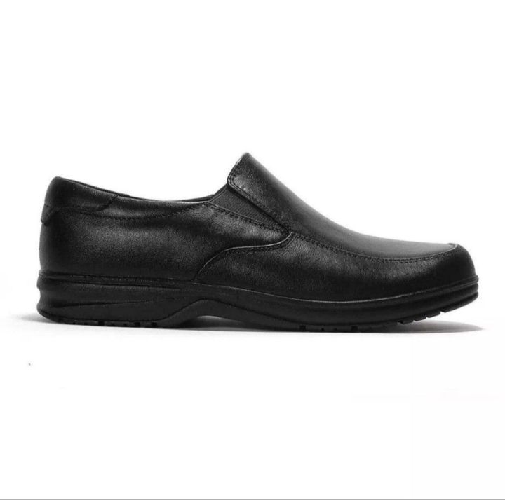 Easy soft by World Balance DARWIN Kids Formal Black School Shoes