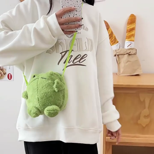 Cartoon Animal Shoulder Bag for Kids Girls Women Green Frog Purse Lovely Plush Crossbody Bag Winter Messengers Bag