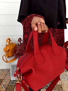 Tas Wanita Papirut 2in1 Joana / Tas Wanita / Slingbag / Sling Bag by Naturalhandbag