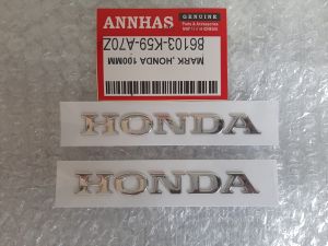 Logo Emblem Honda Tulis 42K Sepasang Kanan & Kiri\\n\\n Apa Itu Logo Emblem Honda Tulis 42K?\\n\\nLogo Emblem Honda Tulis 42K adalah desain emblem yang diterapkan pada kendaraan bermotor Honda, terutama pada model sepeda motor. Desain ini memiliki karakteristik unik dengan tulisan \"Honda\" di bagian tengah dan angka \"42K\" di bagian bawah. Emblem ini biasanya ditemukan pada kedua sisi kendaraan, yaitu kanan dan kiri.\\n\\n Penjelasan Singkat Tentang Logo Emblem Honda\\n\\nLogo emblem Honda adalah representasi visual yang menggambarkan identitas merek Honda. Desain ini telah menjadi simbol yang dikenali secara luas oleh konsumen di seluruh dunia. Logo emblem Honda Tulis 42K merupakan evolusi dari desain logo emblem sebelumnya, dengan penambahan elemen baru seperti tulisan \"42K\".\\n\\n Sejarah Logo Emblem Honda\\n\\nSejak didirikan pada tahun 1948, Honda telah mengembangkan berbagai desain logo emblem untuk menunjukkan identitas mereknya. Desain logo emblem Honda Tulis 42K adalah salah satu evolusi terbaru dari logo emblem tersebut, yang mulai digunakan pada tahun 2020.\\n\\n Cara Menggunakan Logo Emblem Honda Tulis 42K\\n\\n Panduan Dasar Untuk Menggunakan Logo Emblem Honda\\n\\nLogo emblem Honda Tulis 42K dapat digunakan sebagai elemen desain pada berbagai media, seperti brosur, poster, atau website. Pastikan untuk menggunakan logo dalam ukuran dan proporsi yang benar, serta menghindari modifikasi atau perubahan pada desain logo tersebut.\\n\\n Tips & Trik Menggunakan Logo Emblem Honda Dengan Efektif\\n\\nUntuk menggunakan logo emblem Honda Tulis 42K dengan efektif, berikut adalah beberapa tips dan trik yang dapat Anda terapkan:\\n\\n- Gunakan logo dalam ukuran dan proporsi yang benar.\\n- Hindari modifikasi atau perubahan pada desain logo.\\n- Terapkan logo pada media yang relevan dengan target audiens Anda.\\n- Pastikan logo dapat dibaca dengan jelas oleh audiens.\\n\\n Pentingnya Menggunakan Logo Emblem Honda Tulis 42K\\n\\n Manfaat Menggunakan Logo Emblem Honda\\n\\nMenggunakan logo emblem Honda Tulis 42K memiliki banyak manfaat, antara lain:\\n\\n- Meningkatkan kesadaran merek Honda.\\n- Meningkatkan kepercayaan dan kredibilitas merek Honda.\\n- Meningkatkan daya tarik visual pada media yang digunakan.\\n\\n Perbedaan Antara Menggunakan dan Tidak Menggunakan Logo Emblem Honda\\n\\nMenggunakan logo emblem Honda Tulis 42K dapat memberikan dampak positif pada kesadaran merek dan kredibilitas Honda. Sebaliknya, tidak menggunakan logo dapat mengurangi kesadaran merek dan daya tarik visual pada media yang digunakan.\\n\\n Kesimpulan\\n\\n Ringkasan Pentingnya Menggunakan Logo Emblem Honda Tulis 42K\\n\\nLogo emblem Honda Tulis 42K merupakan representasi visual yang menggambarkan identitas merek Honda. Menggunakan logo ini secara efektif dapat meningkatkan kesadaran merek, kepercayaan, dan kredibilitas Honda.\\n\\n Rekomendasi Untuk Menggunakan Logo Emblem Honda\\n\\nRekomendasi untuk menggunakan logo emblem Honda Tulis 42K adalah dengan mengikuti panduan dasar penggunaan logo dan menerapkannya pada media yang relevan dengan target audiens Anda. Pastikan logo dapat dibaca dengan jelas oleh audiens dan hindari modifikasi atau perubahan pada desain logo.\"\n}