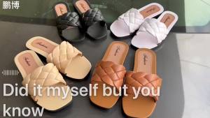 [Free Shipping] Womens Summer Flat Fashionable Slide Sandals Popular Twisted Diamond Strap Solid Color Sandals