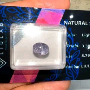 ĐÁ SAPHIA SAO TÍM NHẠT TRONG SUỐT CHẤT KÍNH ( THIÊN NHIÊN ) KHÔNG XỬ LÝ ĐÃ KIỂM ĐỊNH LIULAB 33800-