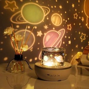 Đèn Chiếu Sao Xoay 360 Độ Led Đổi Màu Mini Kèm 6 Film | Đèn Ngủ Vũ Trụ Trang Trí Phòng Ngủ Đẹp Quà Tặng