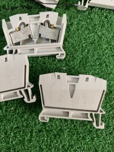 Cầu đấu KASUGA TW30B domino 30A 600V dạng ghim