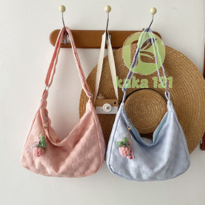 10อัน กระเป๋าผ้าสะพายข้าง สไตล์เกาหลี แฟชั่น น่ารัก ไม่มีที่ห้อยแถม กระเป๋าลายตารางสก๊อต plaid bag มี4สีให้เลือก kk99