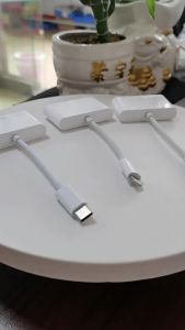 Thích Hợp Cho Apple Lần Lượt USB Giao Diện 3.5mm Bộ Mở Rộng Bộ Chuyển Đổi Ba Trong Một Sạc Âm Thanh