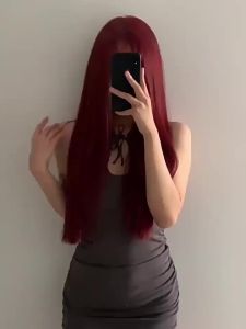 Tóc giả nữ nguyên đầu mái bay màu đỏ tự nhiên phong cách hot girl mô phỏng tóc thật ngọt ngào tóc thẳng dài kiểu đội nguyên đầu.