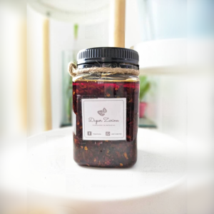 Dapor Zarina | GARLIC MANIA | Authentic & Home-cooked |  Sambal Chili| DaporZarina | 1 Bottle | 380 gram