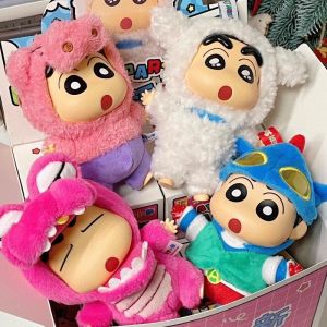 ใหม่ในสต็อก Crayon Shin-chan Dress Up Party Series ไวนิล Face Plush กล่องตาบอดจี้น่ารักอะนิเมะตัวเลขตุ๊กตาเพื่อนของขวัญวันเกิด