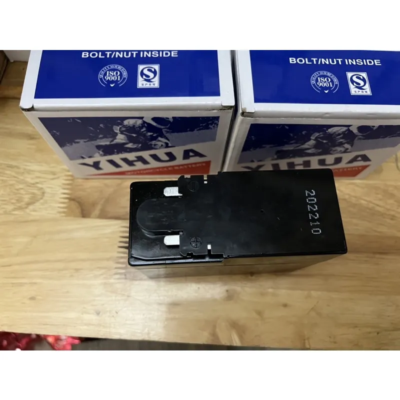 Bình ắc quy xe Dio Zx, Julio - Xe Nội Địa Nhật 50cc | Lazada.vn