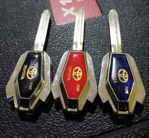 Kunci Mobil Toyota  Variasi Pakai lampu Kunci Mobil Avanza Kunci Mobil Toyota Avanza Kunci Mobil Inova Kunci Mobil Toyota Inova Kunci Mobil Toyota Kunci Mobil Yaris Kunci Mobil Toyota Yaris Kunci Remot Mobil Toyota Remot Mobil Casing Mobil Toyota Kunci