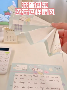 พัดลม USB แบบพกพา3สปีดหัวปรับได้ดีไซน์ฐายรองแบบถอดได้สำหรับคอมพิวเตอร์รถยนต์รถเข็นสำหรับเดินทางทำความเย็นอเนกประสงค์