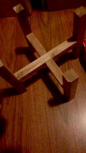 ขาตั้งกระถาง ทำจากไม้สักทอง แข็งแรง ทนทาน มี 4 ขนาด พร้อมส่ง รับน้ำหนักได้ดี มี 4 ขนาด สำหรับกระถาง 4 6 8 และ 10 นิ้ว