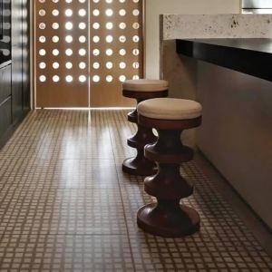 xpkQ Medieval Retro Solid Wood Stools Creative Island Bar Stools Luxury Simple Round Stool Indoor Kitchen Bar Decorative Ottomans 5B8Q6