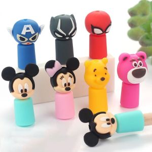 CMIEWN5 3Pcs/set มาร์เวล ฝาปิดดินสอ การ์ตูนลายการ์ตูน 3D ตัวขยายดินสอ น่ารักน่ารักๆ ซิลิโคนทำจากซิลิโคน ฝาปากกา ตัวป้องกันการเขียน