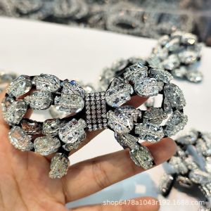 [Free Shipping] Skull-Shaped Glass Knot Is An Exquisite New Fashion Accessory For WomenS High Heels Wedding Shoes And Bridesmaid Shoes Versatile In Use