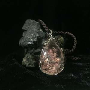 ĐÁ Thạch Anh ƯU Linh đa sắc