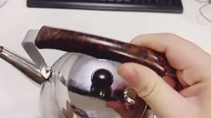 กาต้มน้ำสำหรับครัวและตั้งแคมป์ กาต้มน้ำสแตนเลส หม้อชาพร้อมที่กรอง ขนาด 1/1.5/2/3 ลิตร ความจุขนาดใหญ่ สำหรับเตาแก๊ส