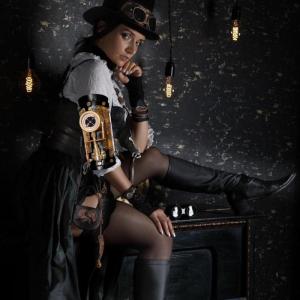 Gothic Leather Wrist Guard Armors Gear Ideal for Women and Men in Steampunk Style Photo Props