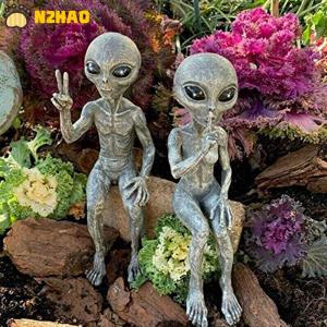 【N2HAO】 Alien Resin Statue Ornament Alien Garden Sculptures & Statues Yard Best Art Decor For Indoor Outdoor Home Or Office Collectible Figurine Gift