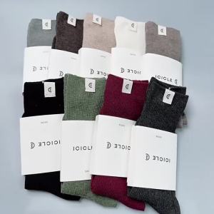 Zhihe wool socks IC Wool womens socks Xiao He Xiao Zhi double-needle socks available for purchase through Xiaohongshu live streaming with fabric labels