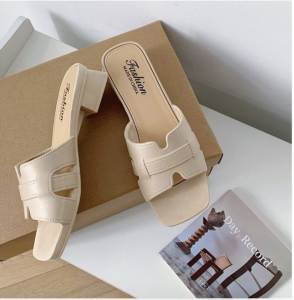 La Maniere Korean Style Women Casual Sandals Square Toe Low Heel Peep Toe PVC Lightweight Non-Slip 2501