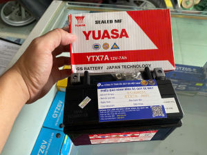 Bình ắc quy GS Yuasa YTX7A (12V - 7Ah) dùng cho dòng xe Suzuki Amity SYM Attila Fi Kawasaki ZX25R