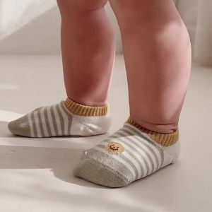 [Free Shipping] Baby Floor Socks for Spring Autumn and Summer Breathable Infant Walking Socks Non-Slip Thin Boat Socks Short Cotton Socks for Boys and Girls