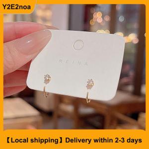 【Local shipping】 1Pair Stud Earrings For Woman Korean Fashion Jewelry Party Girls Elegant Earrings Accessories