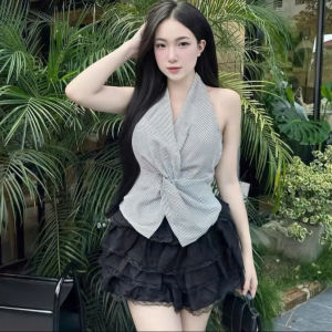 Outfit tiểu thư đồ công sở thiết kế set thời trang nữ tính áo cổ yếm sọc xoắn eo mix chân váy Vân Mây 4 tầng phối Ren