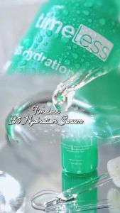 Tinh Chất Timeless Vitamin B5 + Hyaluronic Acid Cấp Nước Và Phục Hồi Da 30ml Duduhouse