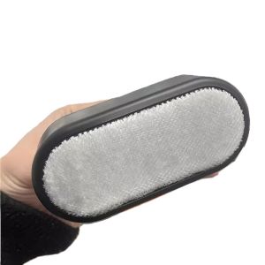 550 - Sikat Serat Pembersih Bulu Rambut Debu pada Pakaian Sofa