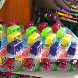 20 pcs bus toyo pres