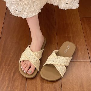 Versatile WomenS Cross-Strap Sandals New Summer Retro Outdoor Beach Flat Vacation Style Slippers