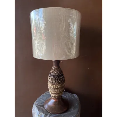 TABLE LAMP WITH RATTAN